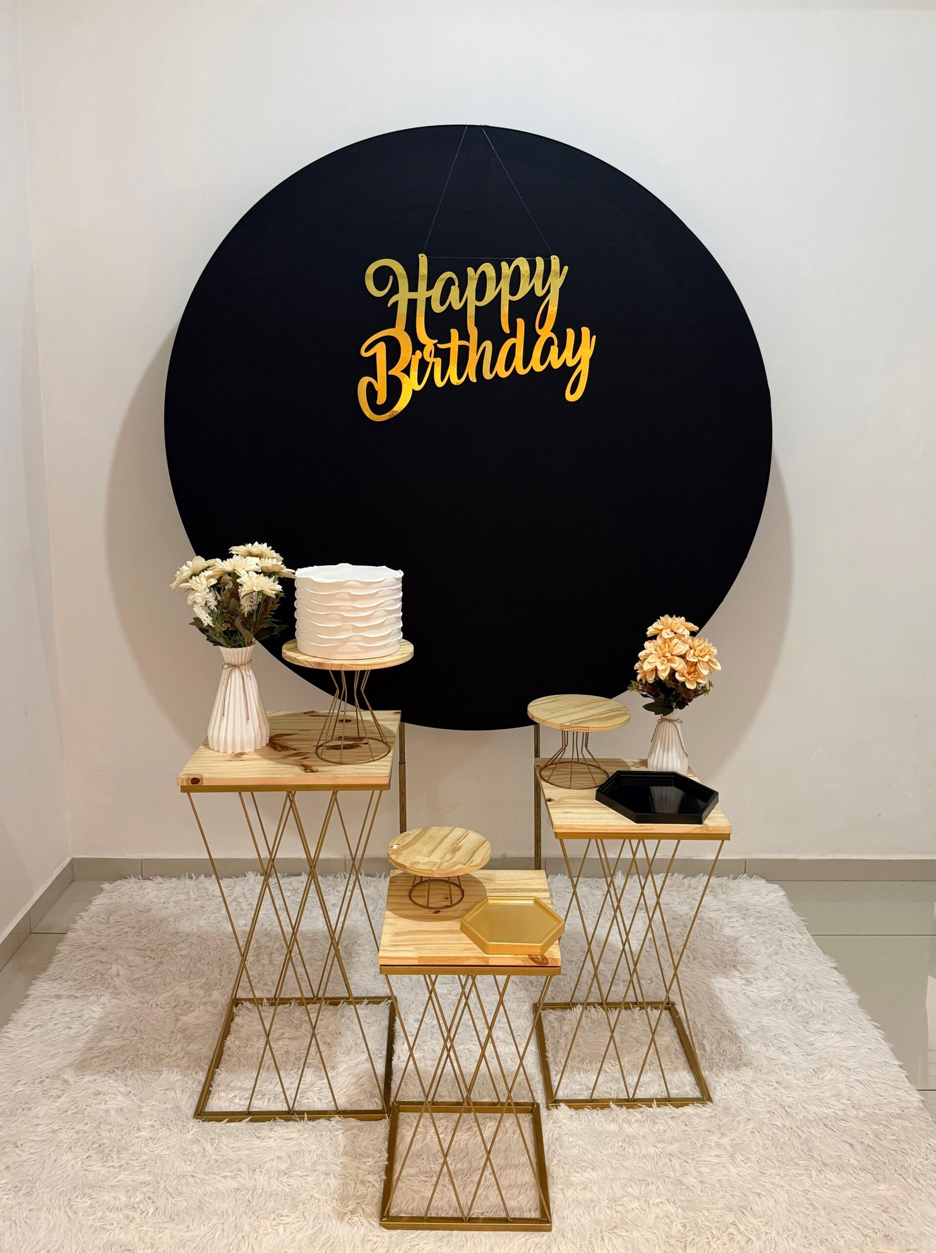 Decoração Adulta Preto com Madeira sem led